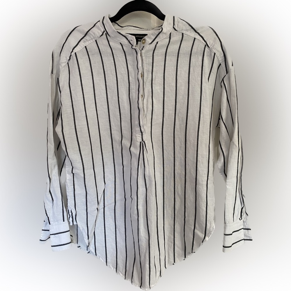 Banana Republic Linen Blend Top